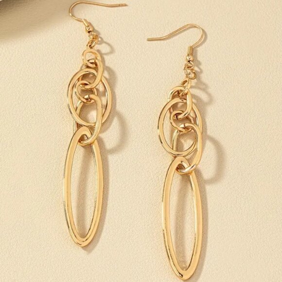 Elegant 14k Gold Plated Hollow Oval Shape Long Dangle Earrings - Picture 1 of 3